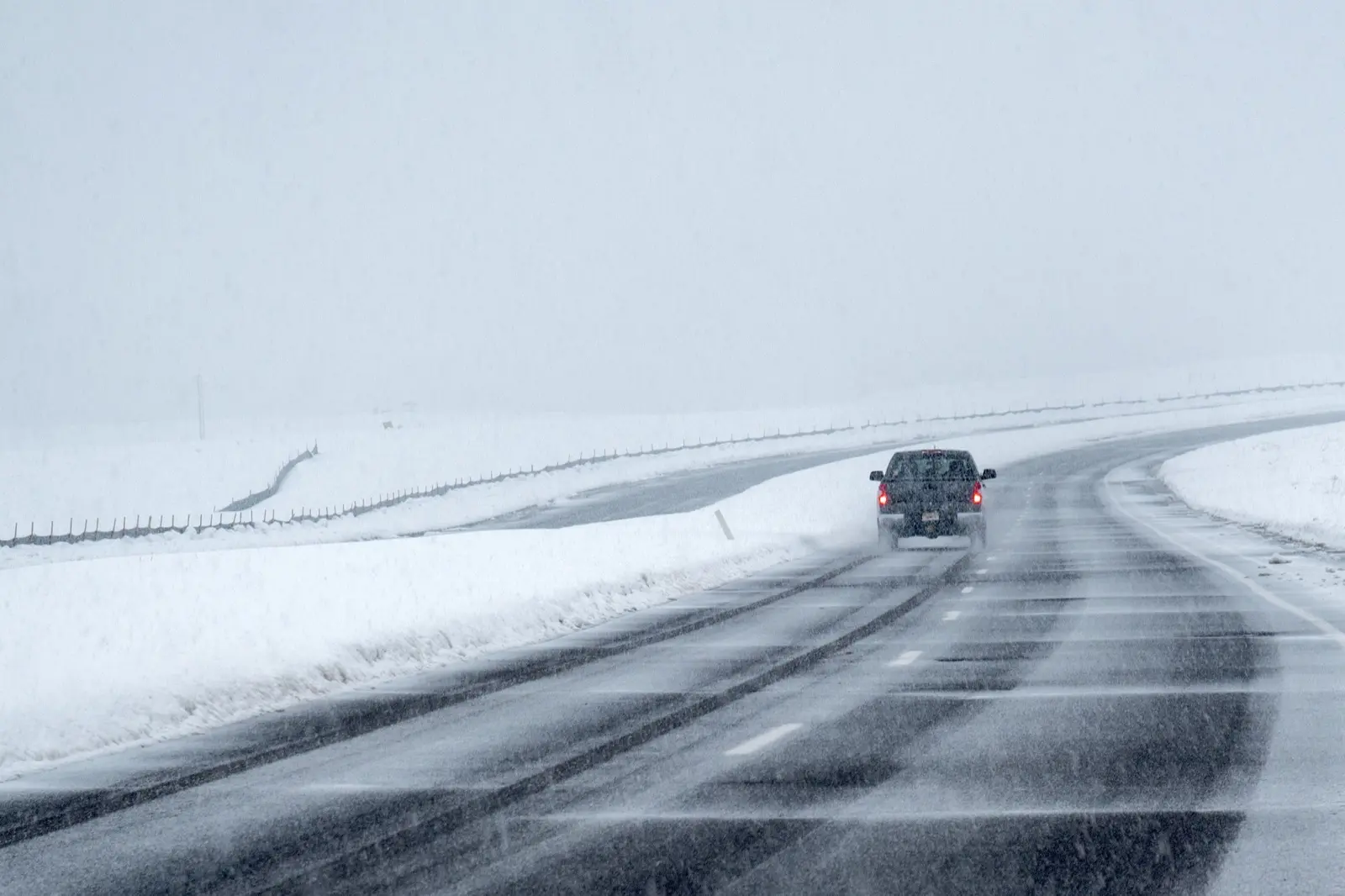 Winter Weather Guide 2026–27: Warnings, Ice, Polar Vortex, Wind Chill, Outlook and Storm Prep