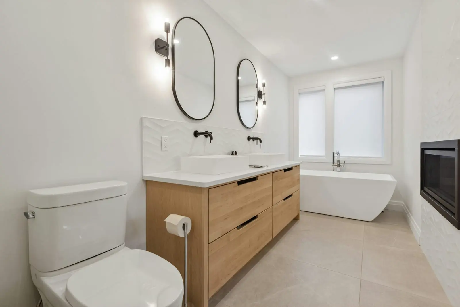Why Your Bathtub Still Looks Dirty (The Most Common Mistake)