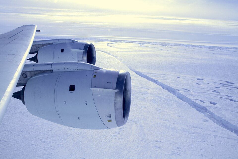 A rift in the Pine Island Glacier ice shelf, seen from an airplane